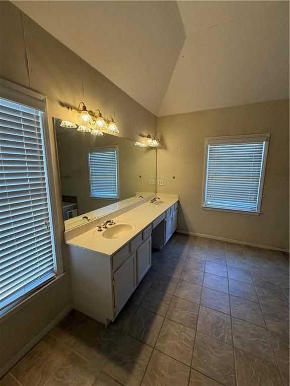11660 Vista Forest Dr - Photo 5 of 14