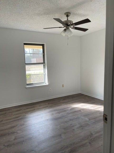 2825 Ballard Dr - Photo 4 of 11
