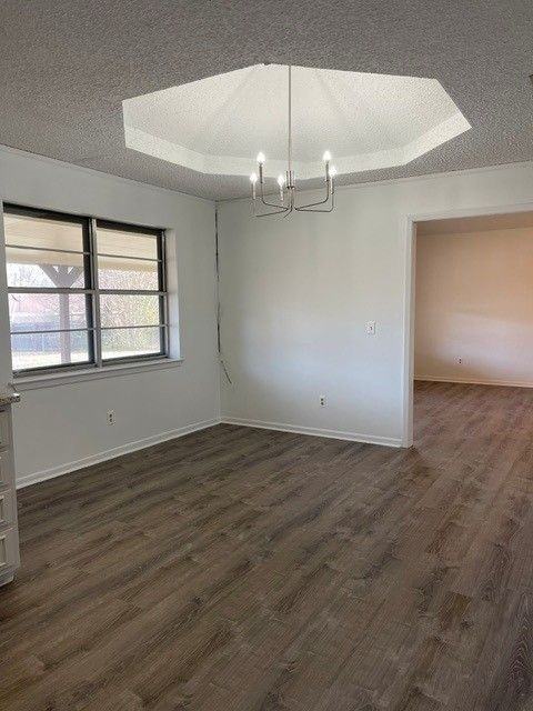 2825 Ballard Dr - Photo 5 of 11
