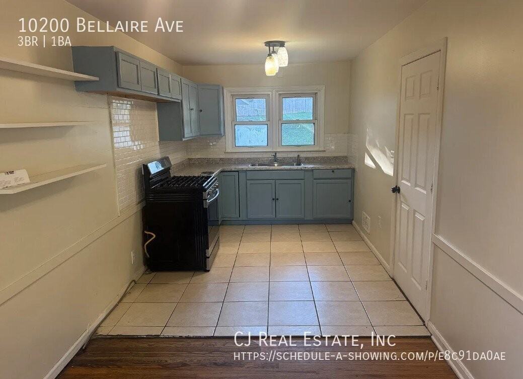 10200 Bellaire Ave - Photo 4 of 9