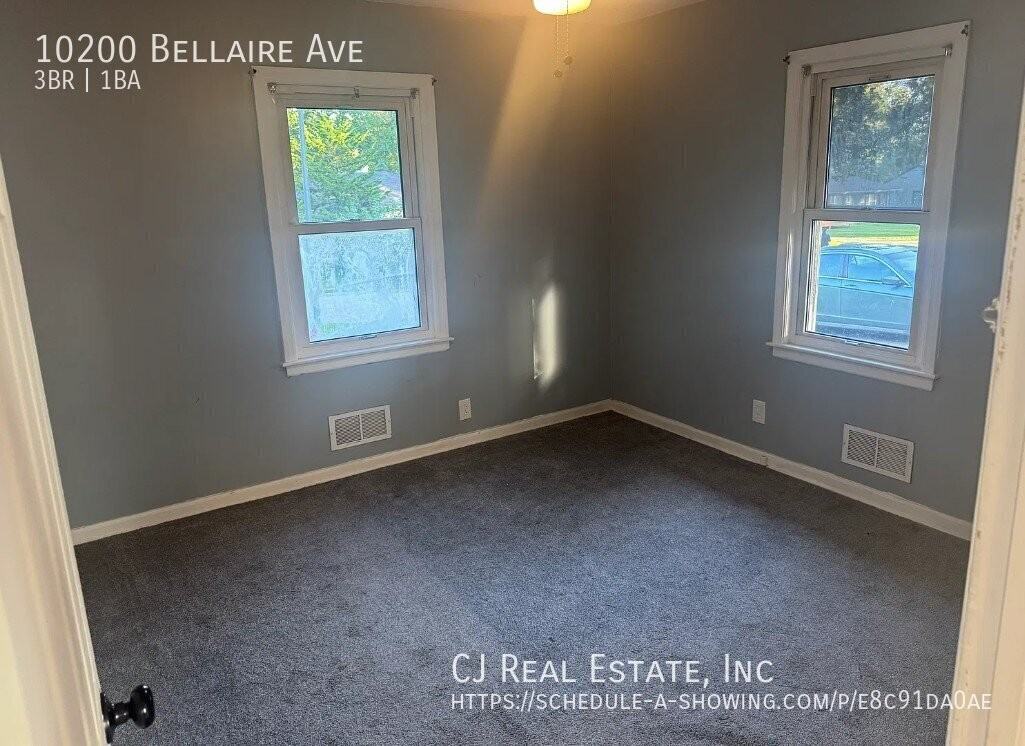 10200 Bellaire Ave - Photo 6 of 9