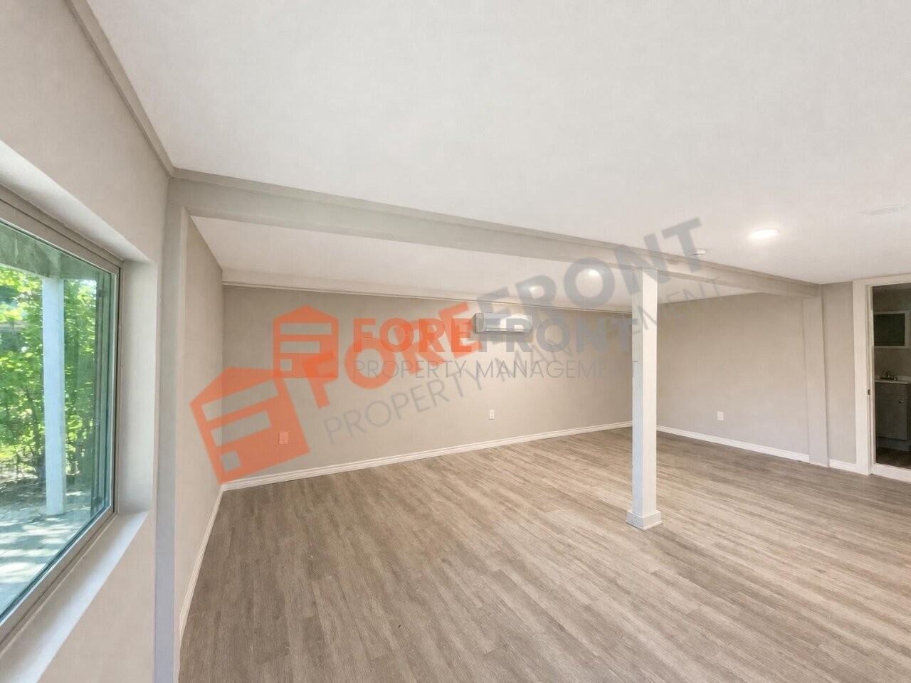147 Livingston - Photo 6 of 30