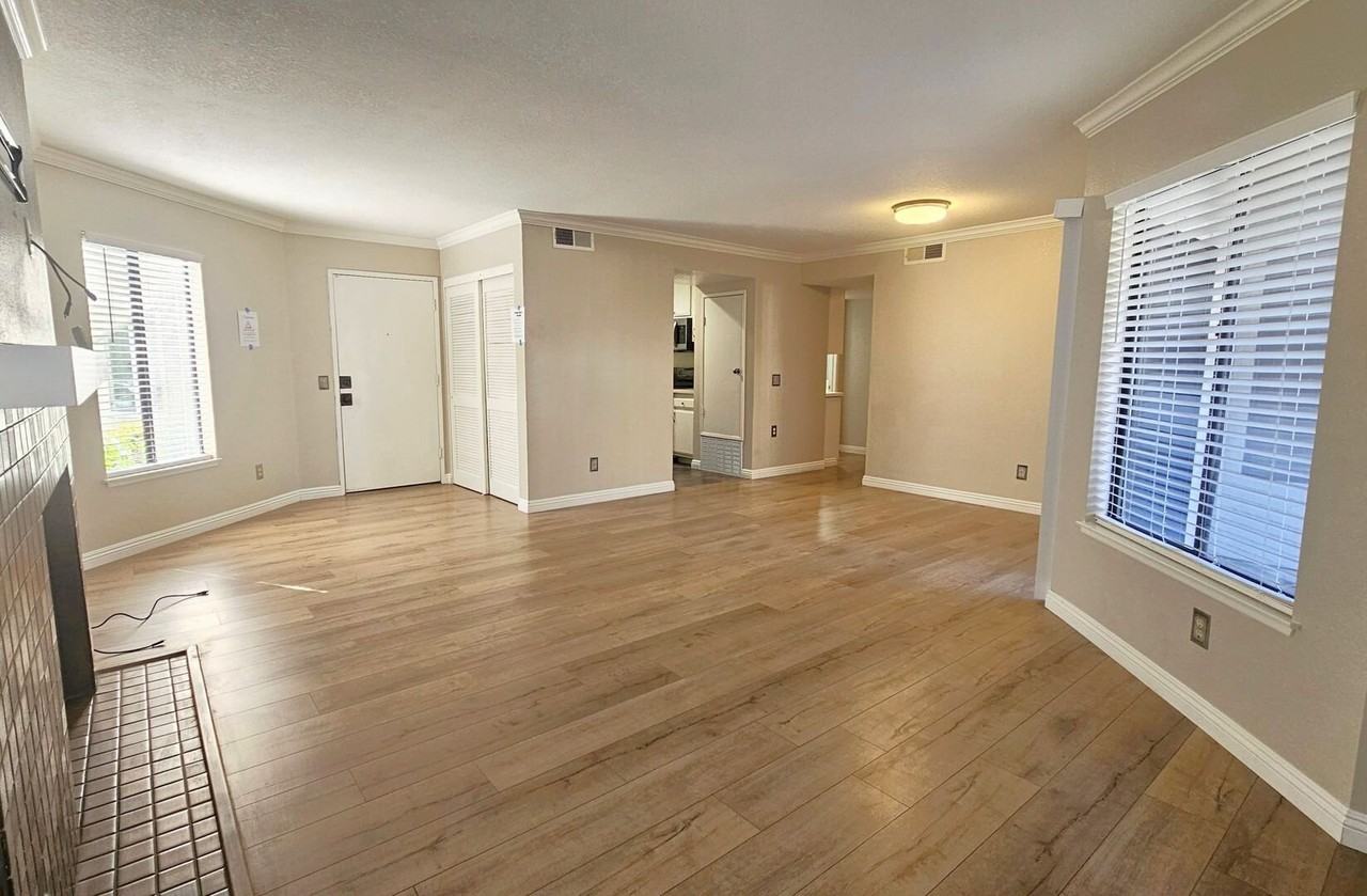 79 Brownfield Ln - Photo 5 of 19