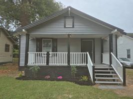 featured image of 712 Douglas St