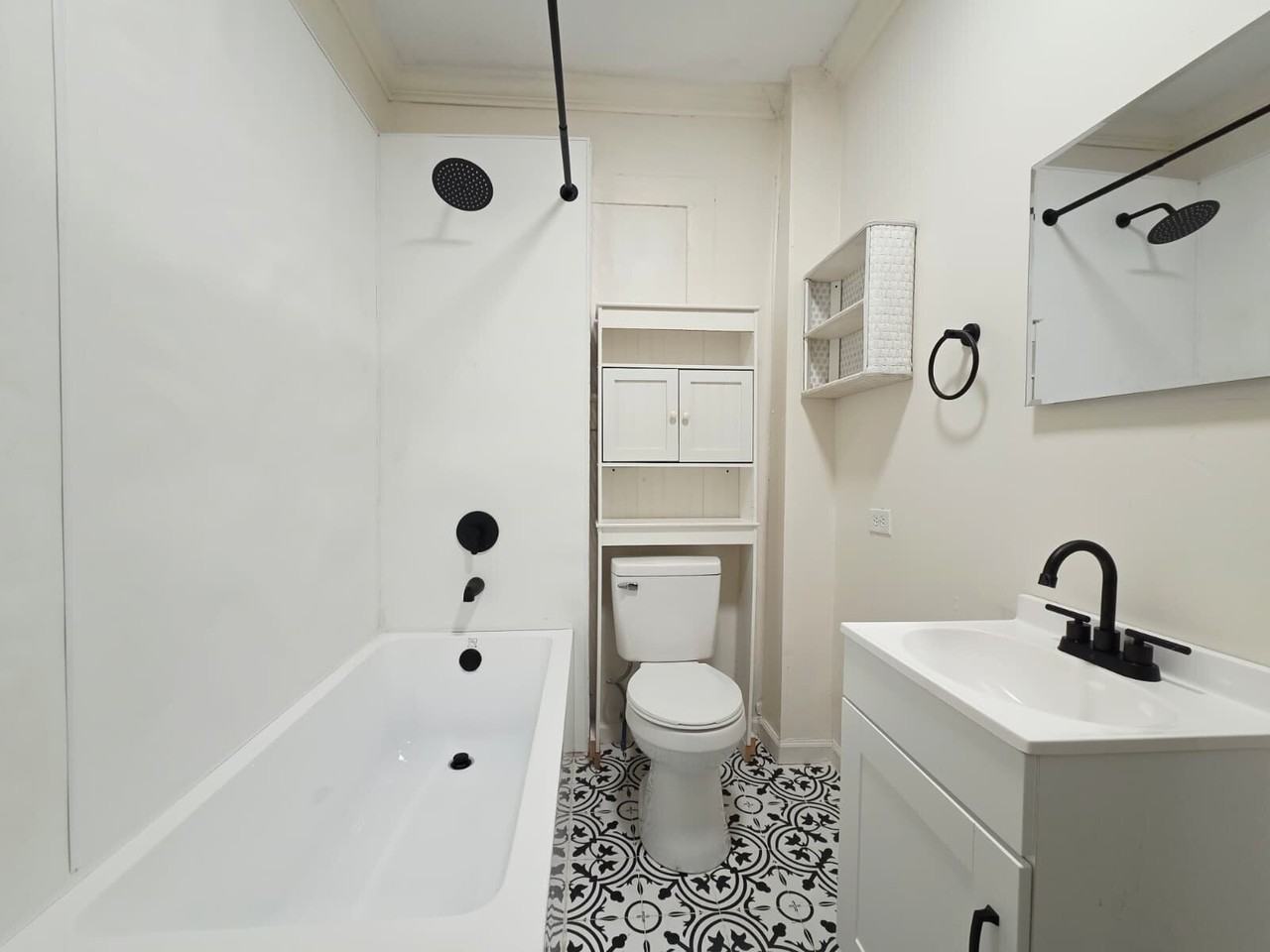 712 Douglas St - Photo 5 of 15