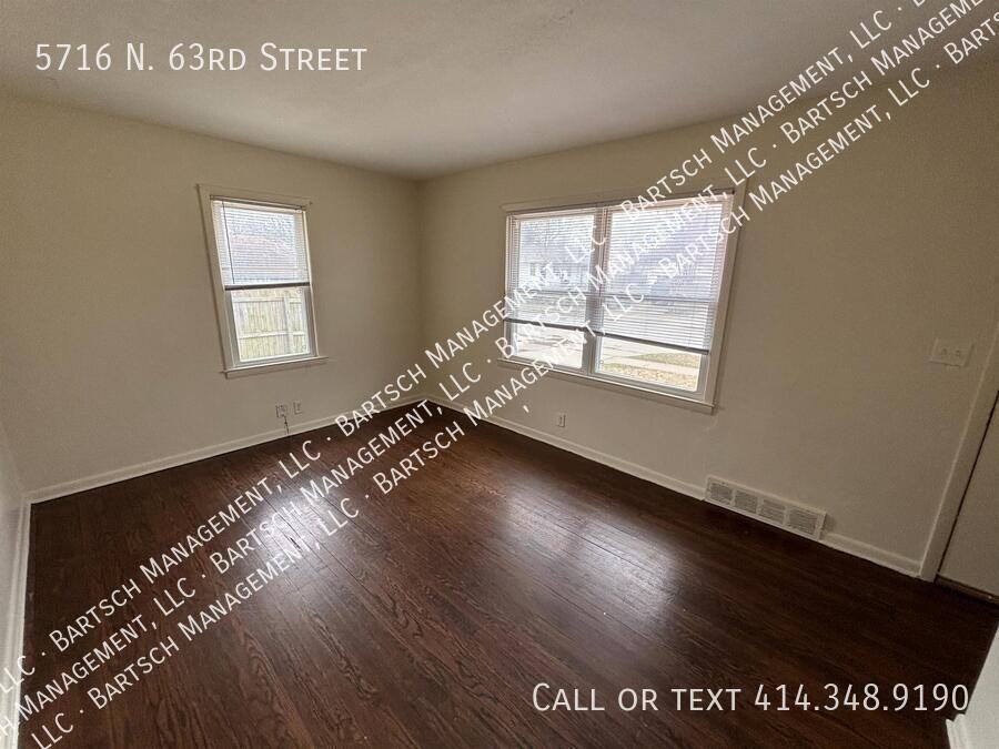5716 N 63rd St - Photo 2 of 10
