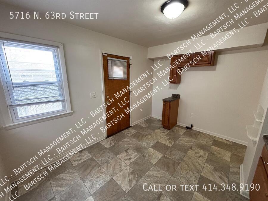 5716 N 63rd St - Photo 6 of 10