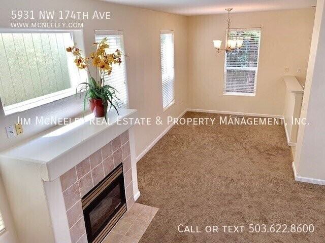 5931 Nw 174th Ave - Photo 7 of 24