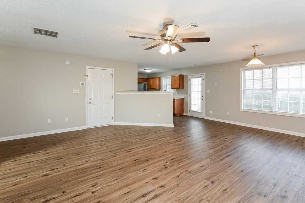 6788 Mahonia Pl - Photo 5 of 17