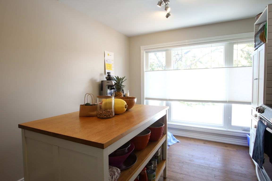 483 Churchill Ave N - Photo 5 of 30