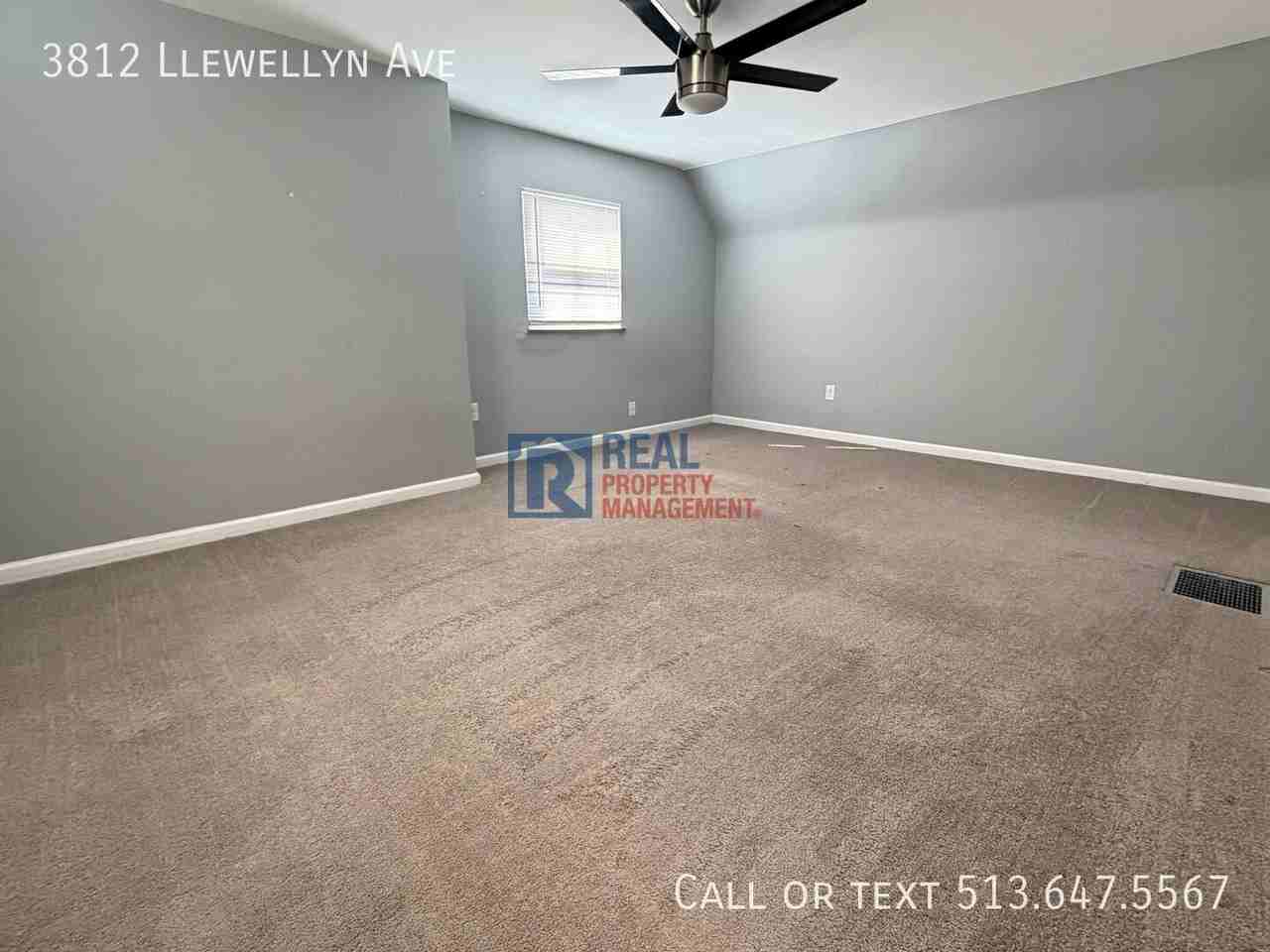 3812 Llewellyn Ave - Photo 6 of 14