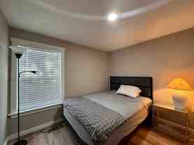 9256 21st Ave Sw - Photo 1 of 1