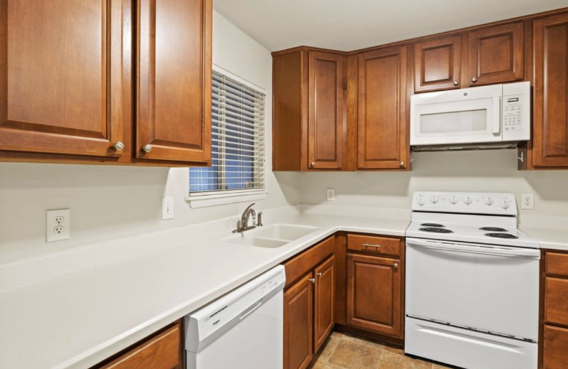 266 N Villas Ct #A - Photo 3 of 22