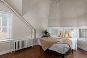 featured image of 448 Norwood Ave #3