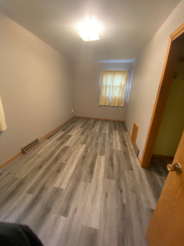 724 S 3rd St - Photo 6 of 14