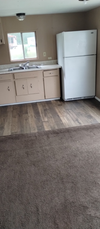 194 Se Camelot Loop - Photo 2 of 11