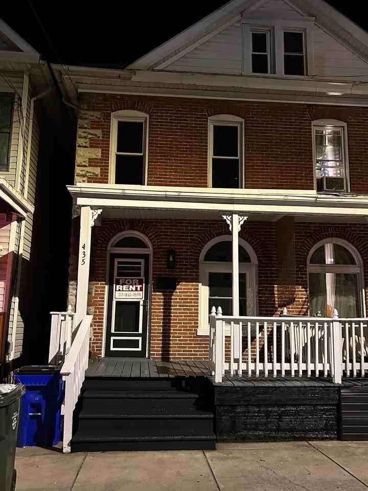 435 N Mulberry St