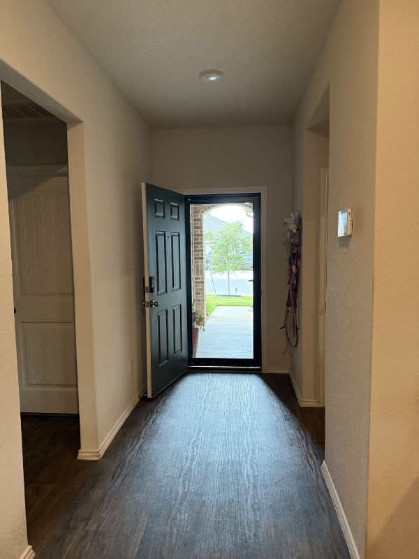 764 Armadillo Dr - Photo 4 of 15