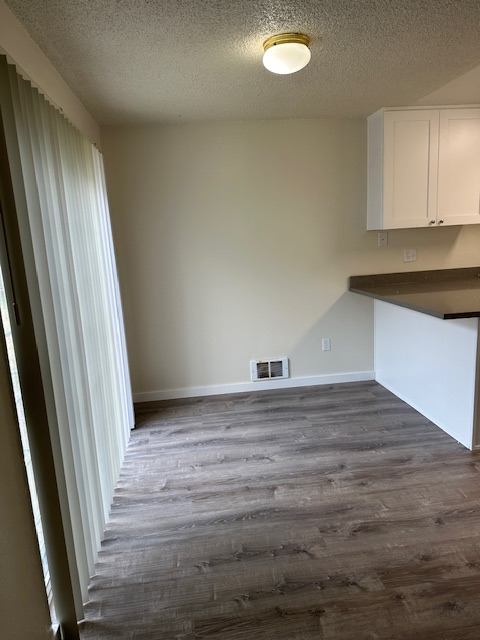 712 60th St Sw #A - Photo 3 of 20