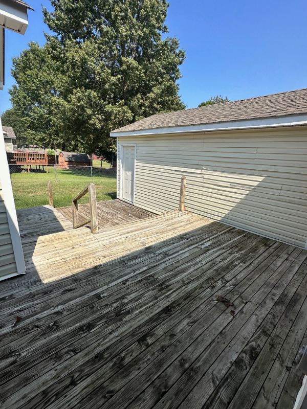 114 Jessica Ln - Photo 3 of 14