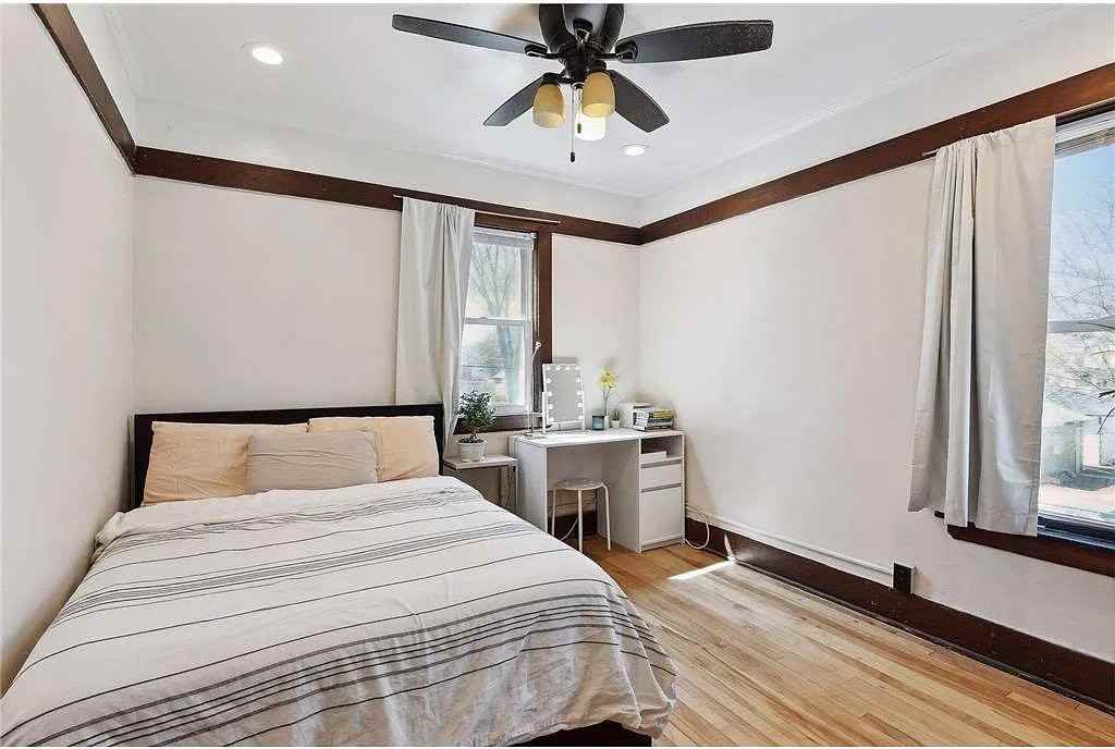 1612 Van Buren Ave #1 - Photo 5 of 14