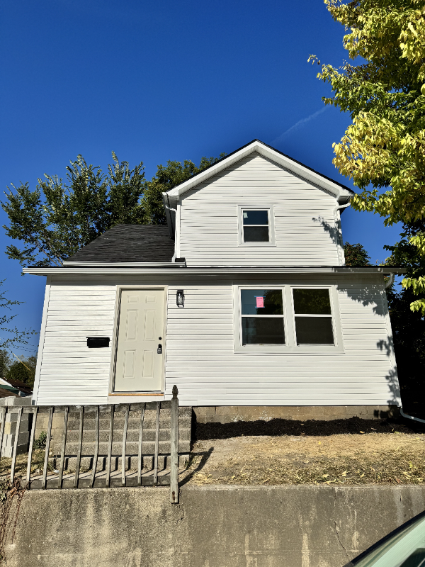 509 N Elm St - Photo 2 of 19