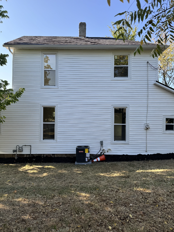 509 N Elm St - Photo 3 of 19
