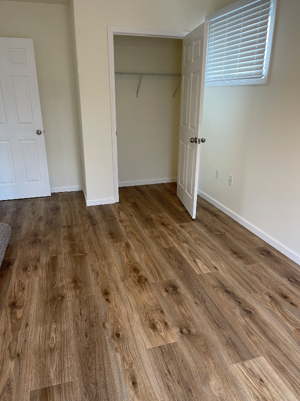 1704 Buchanan Trl E - Photo 4 of 18