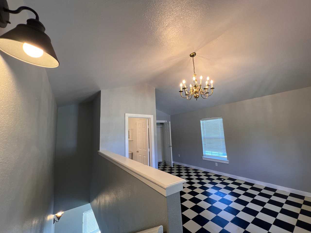 1140 County Rd #5 - Photo 4 of 10