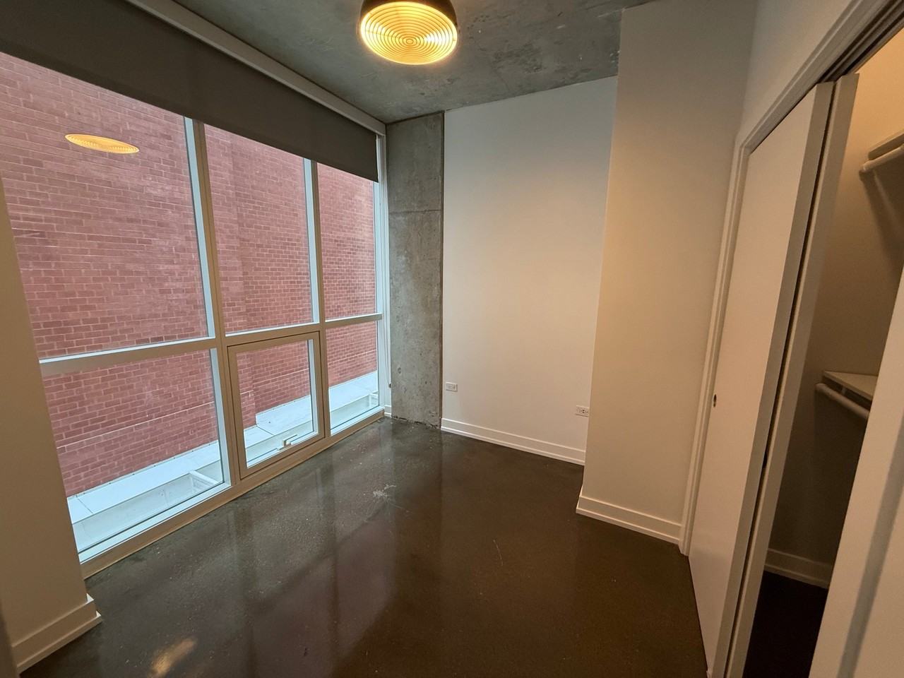 103 W Chicago Ave - Photo 3 of 7
