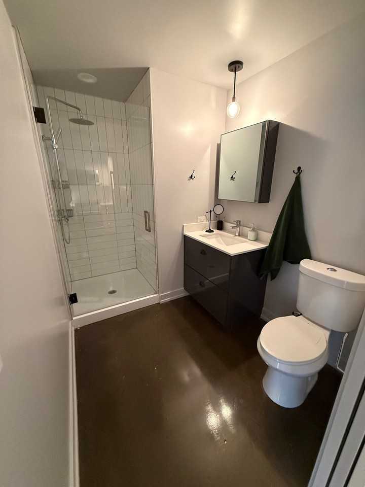 103 W Chicago Ave - Photo 4 of 7