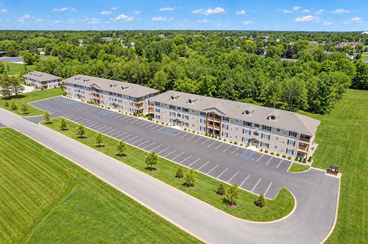 1215 Corporate Dr #330