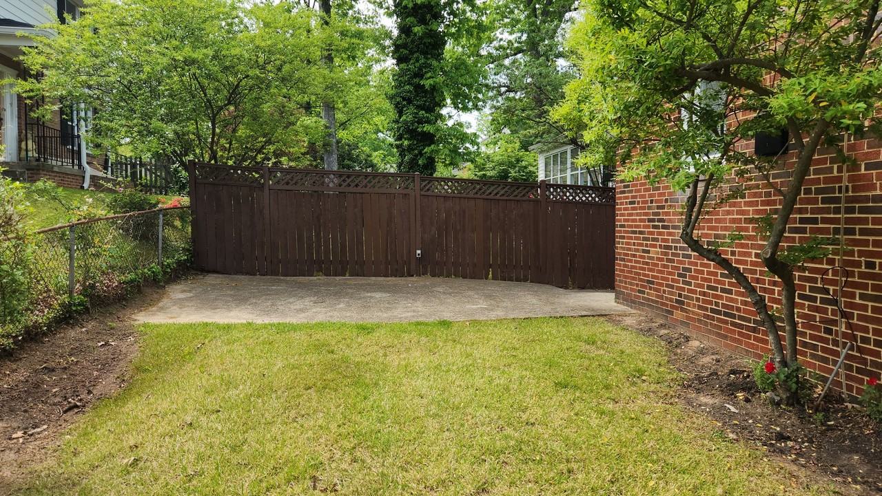 3122 Cheverly Ave - Photo 4 of 20