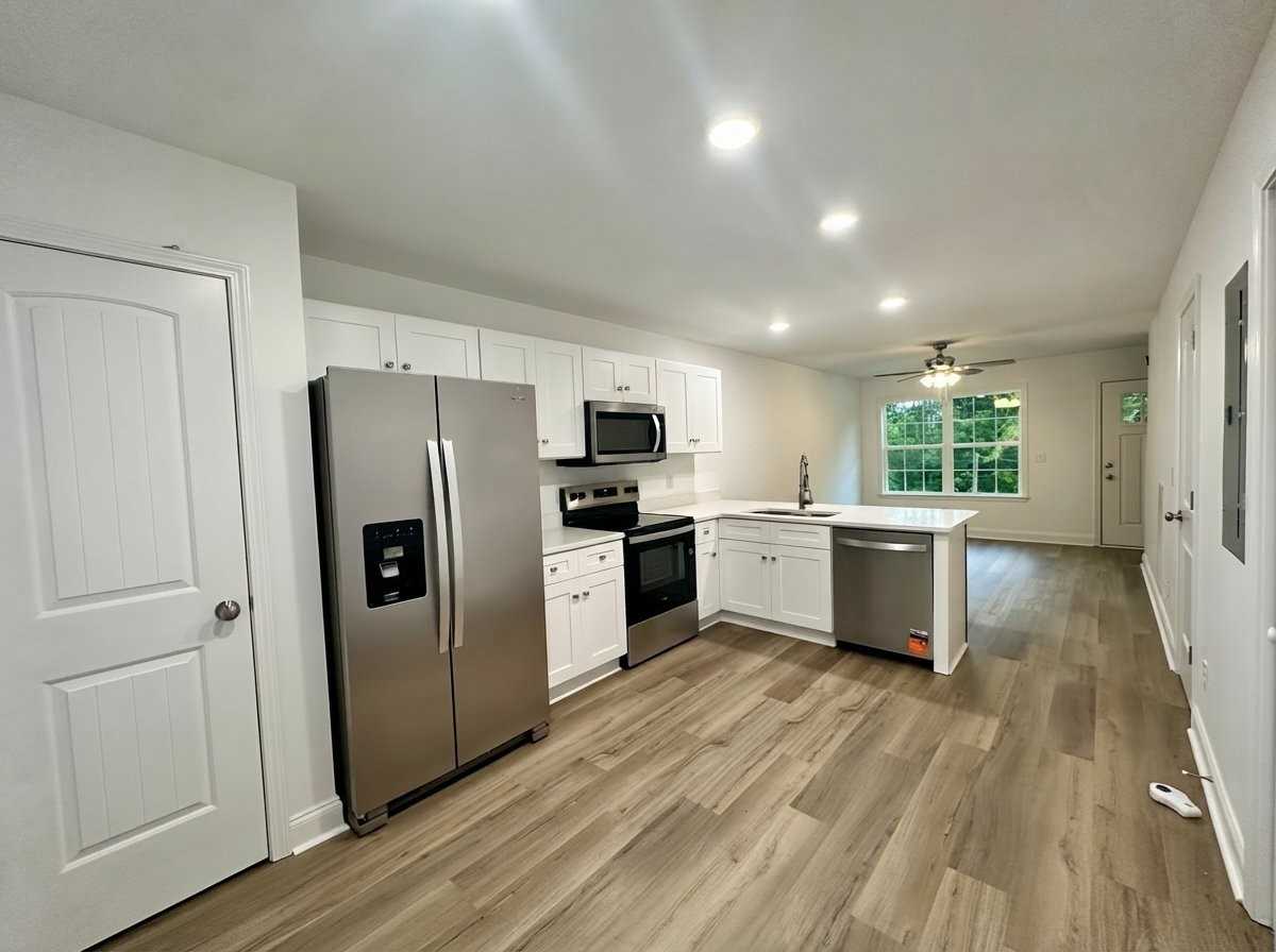 163 Harrison Ln Se #A - Photo 3 of 9