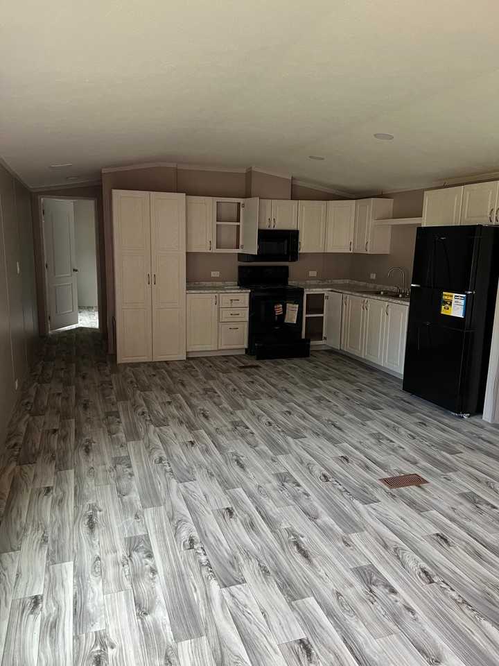 361 Cokes Ridge Cir #361 - Photo 3 of 12
