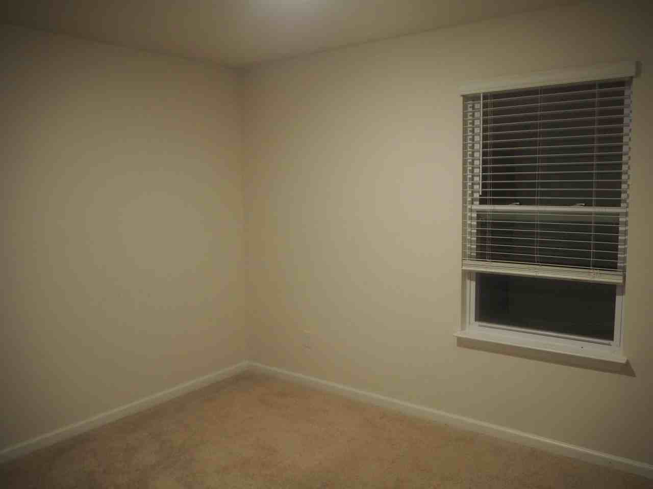105 Milldale Dr - Photo 7 of 11