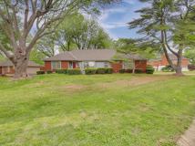 301 Sw Sunrise Dr - Photo 1 of 1