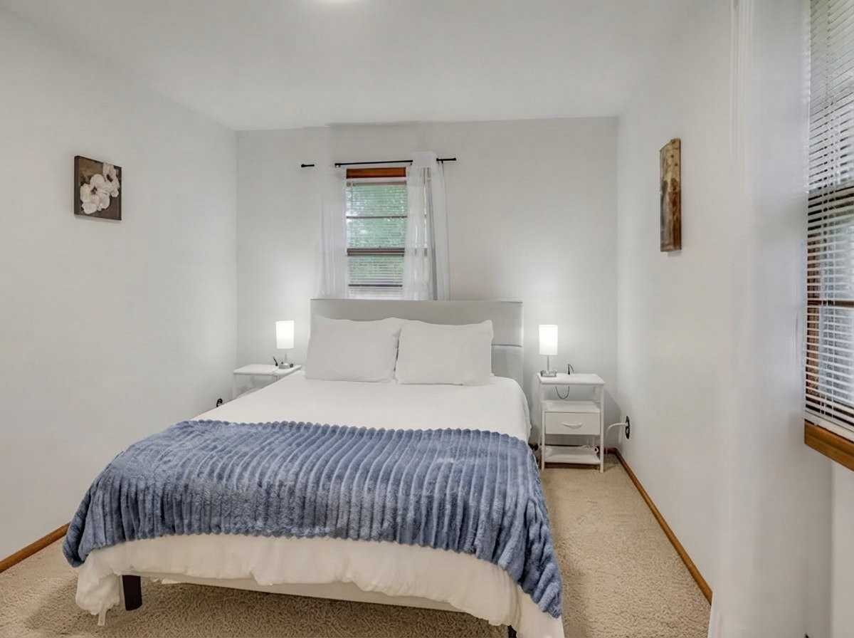 301 Sw Sunrise Dr - Photo 3 of 8