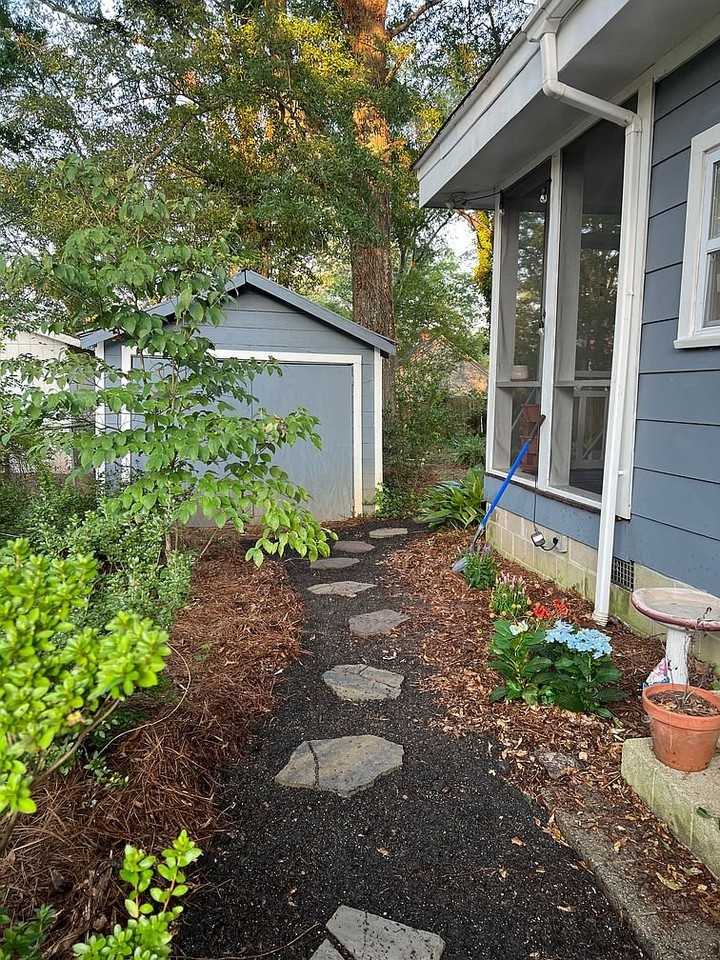 805 S Manning St - Photo 5 of 15