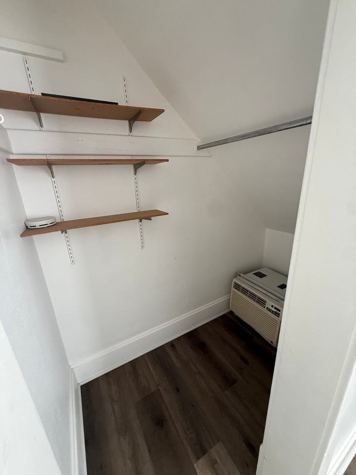 3915 10th Ave - Photo 3 of 14