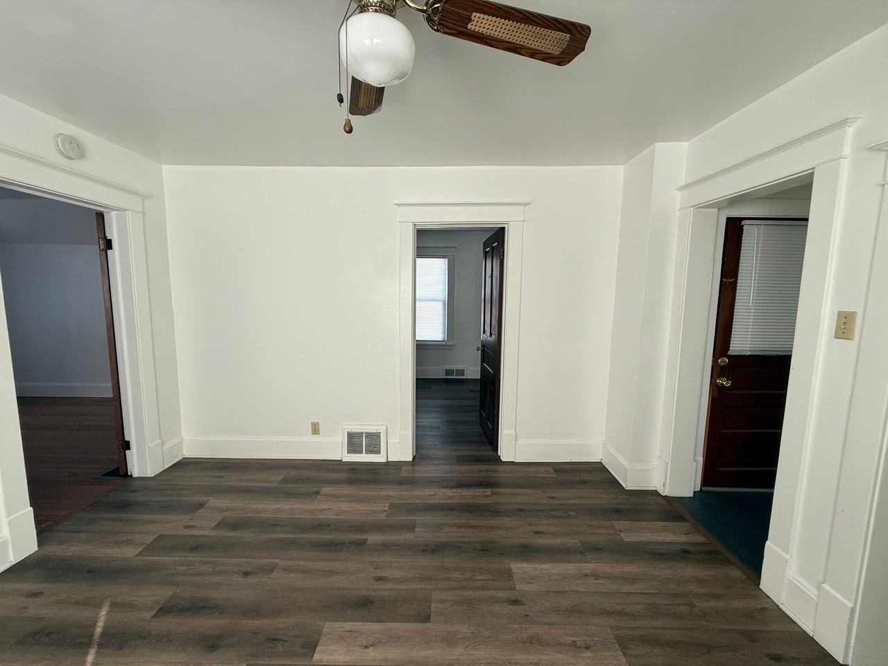 3915 10th Ave - Photo 7 of 14