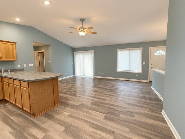 437 Swanson Ct - Photo 7 of 19