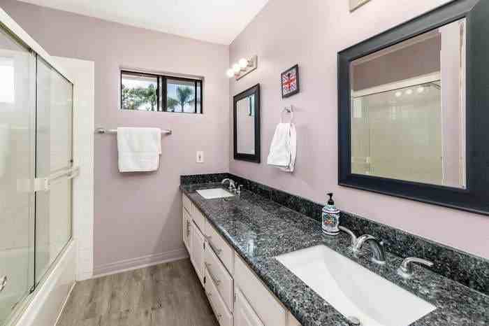 2309 Carriage Cir - Photo 7 of 17