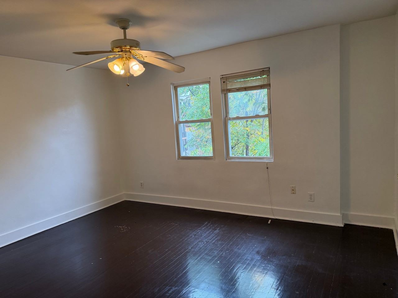1900 3rd St Ne #4 - Photo 2 of 10