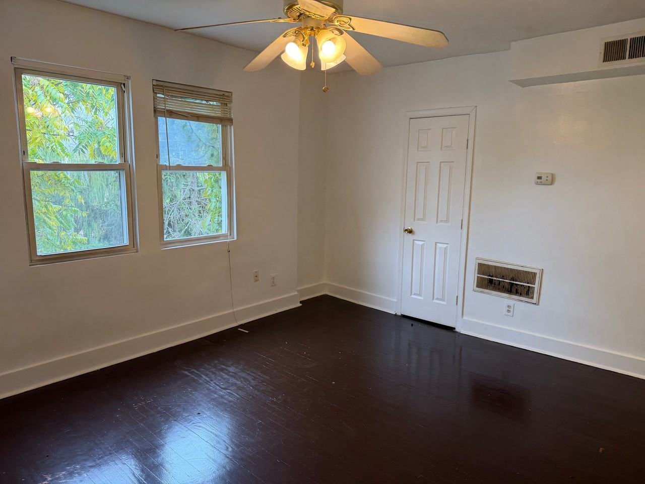 1900 3rd St Ne #4 - Photo 4 of 10