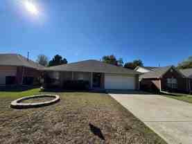 624 Nw 20th St - Photo 1 of 1
