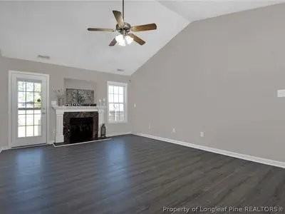5410 Thackeray Dr - Photo 6 of 20