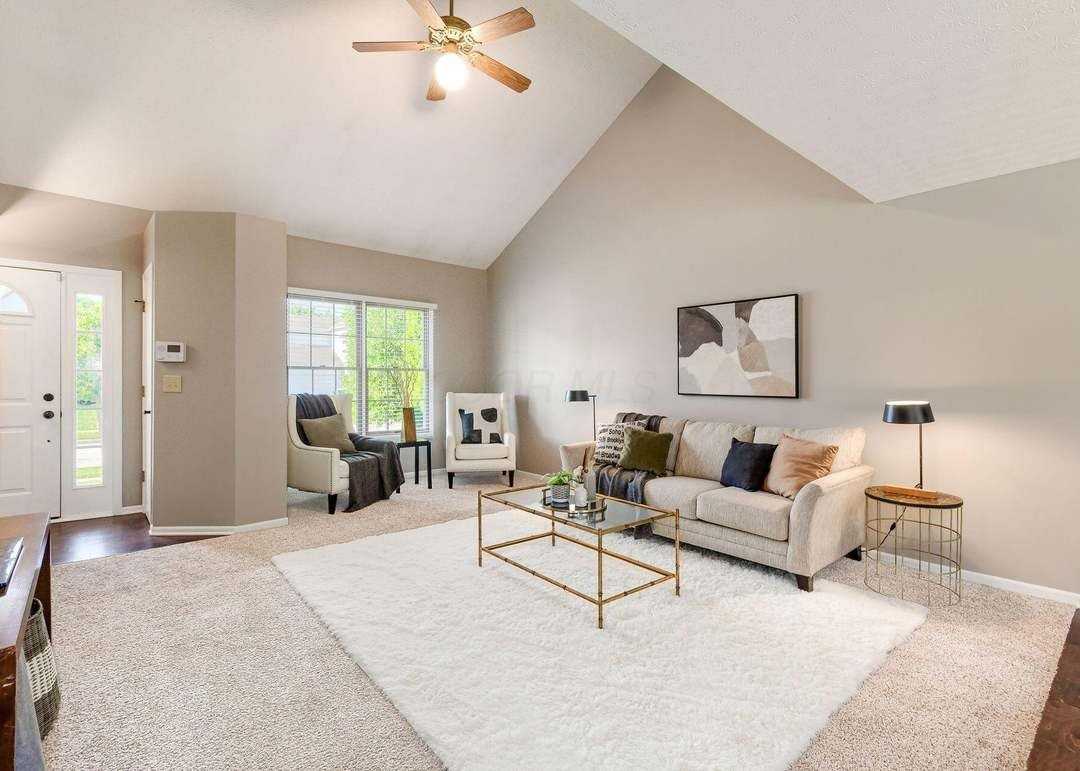 304 Meadow Ash Dr - Photo 4 of 19