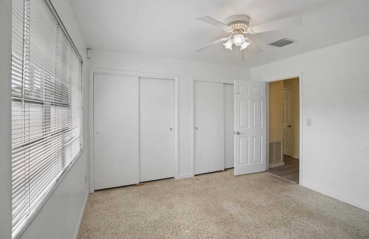 2270 Sw 30th Ter - Photo 7 of 10