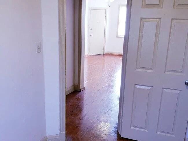 902 Saint Dunstans Rd #2 - Photo 6 of 9